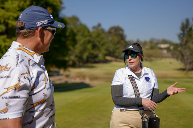Professional golf discussion